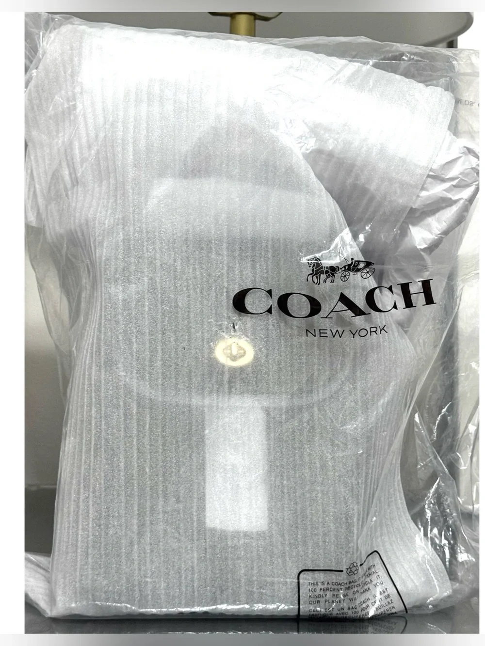 COACH Originals Turnlock Glovetanned Leather Backpack, OLIVE GREEN